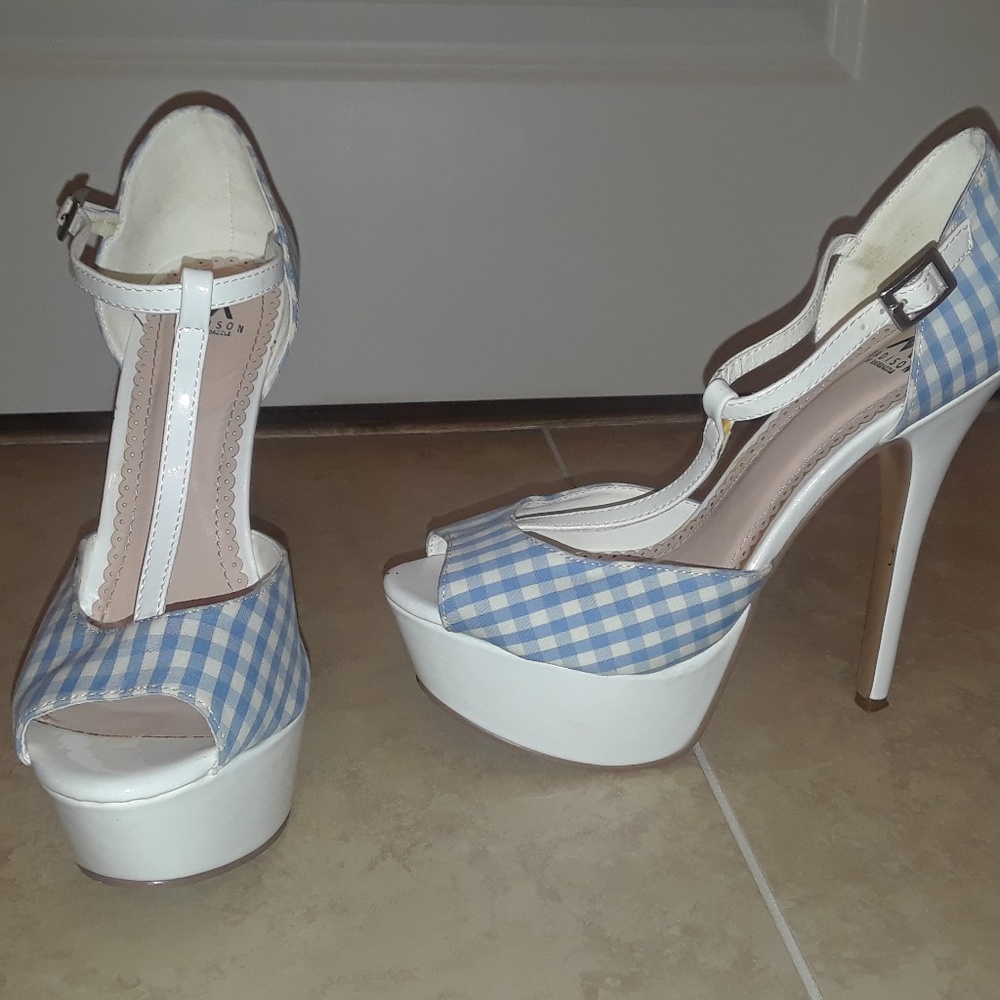 T-Strap Platform